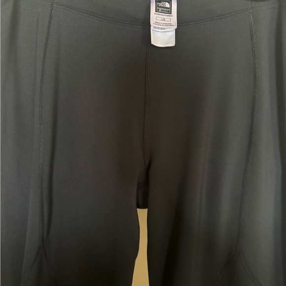 The North Face womens Black Joggers - Picture 4 of 8
